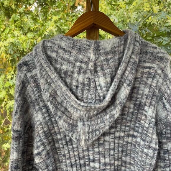 So Women's Blue Grey Spacedye Hooded Cropped Sweater Size M. NEW - Picture 4 of 9